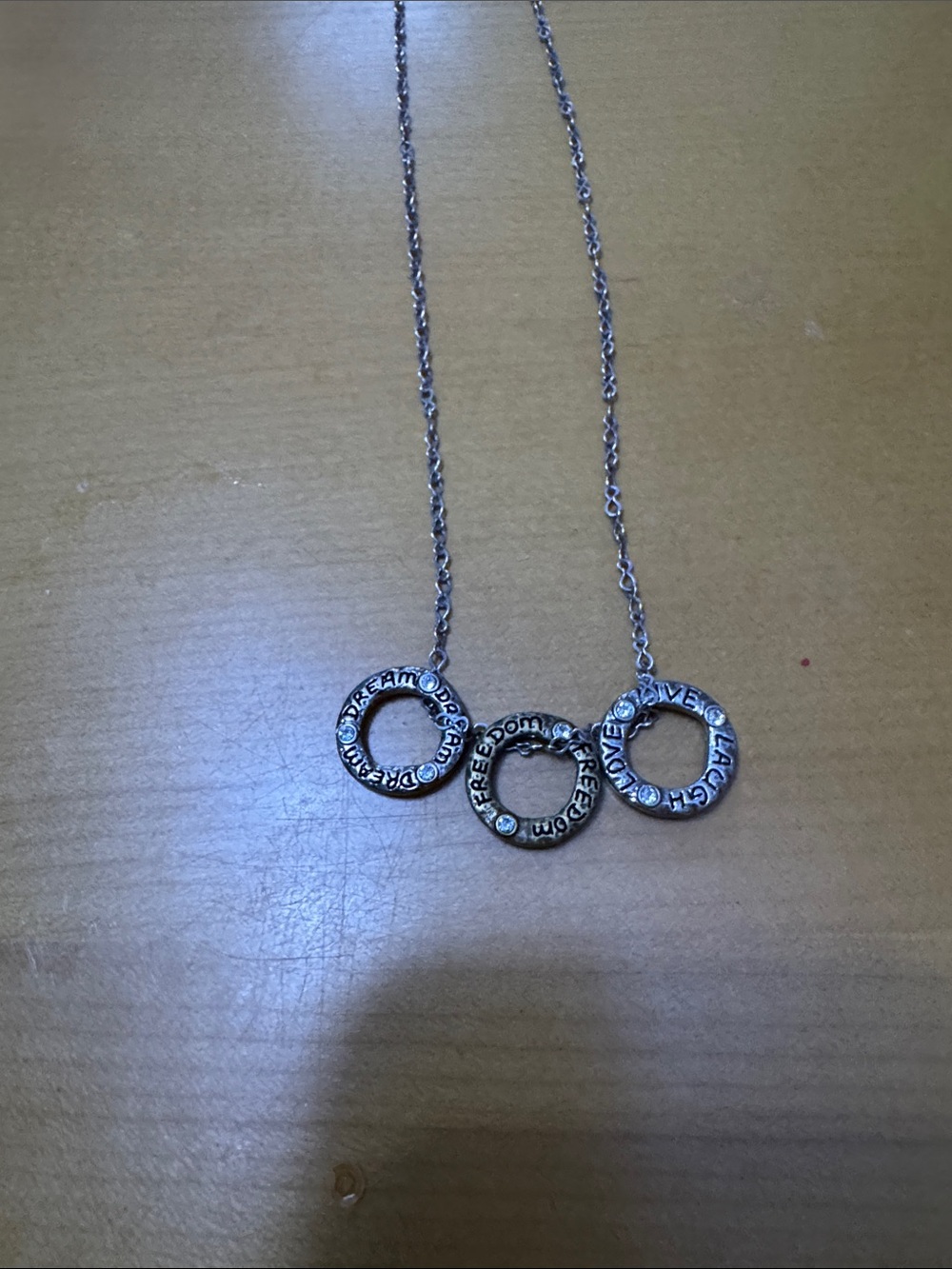 Brighton Art and soul 3 rings pendant